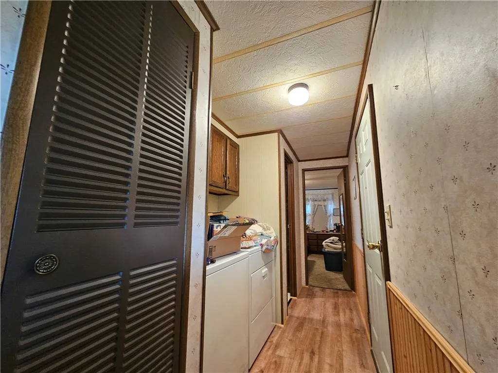 47 Cedar, Hornellsville, New York 14843, Hornellsville, New York 14843, 2 Bedrooms Bedrooms, 4 Rooms Rooms,1 BathroomBathrooms,Residential,For Sale,47 Cedar, Hornellsville, New York 14843,0,R1650288