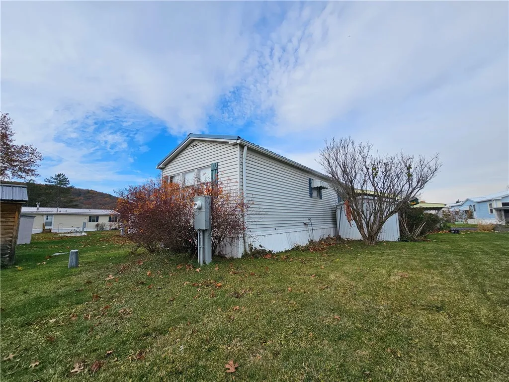 47 Cedar, Hornellsville, New York 14843, Hornellsville, New York 14843, 2 Bedrooms Bedrooms, 4 Rooms Rooms,1 BathroomBathrooms,Residential,For Sale,47 Cedar, Hornellsville, New York 14843,0,R1650288