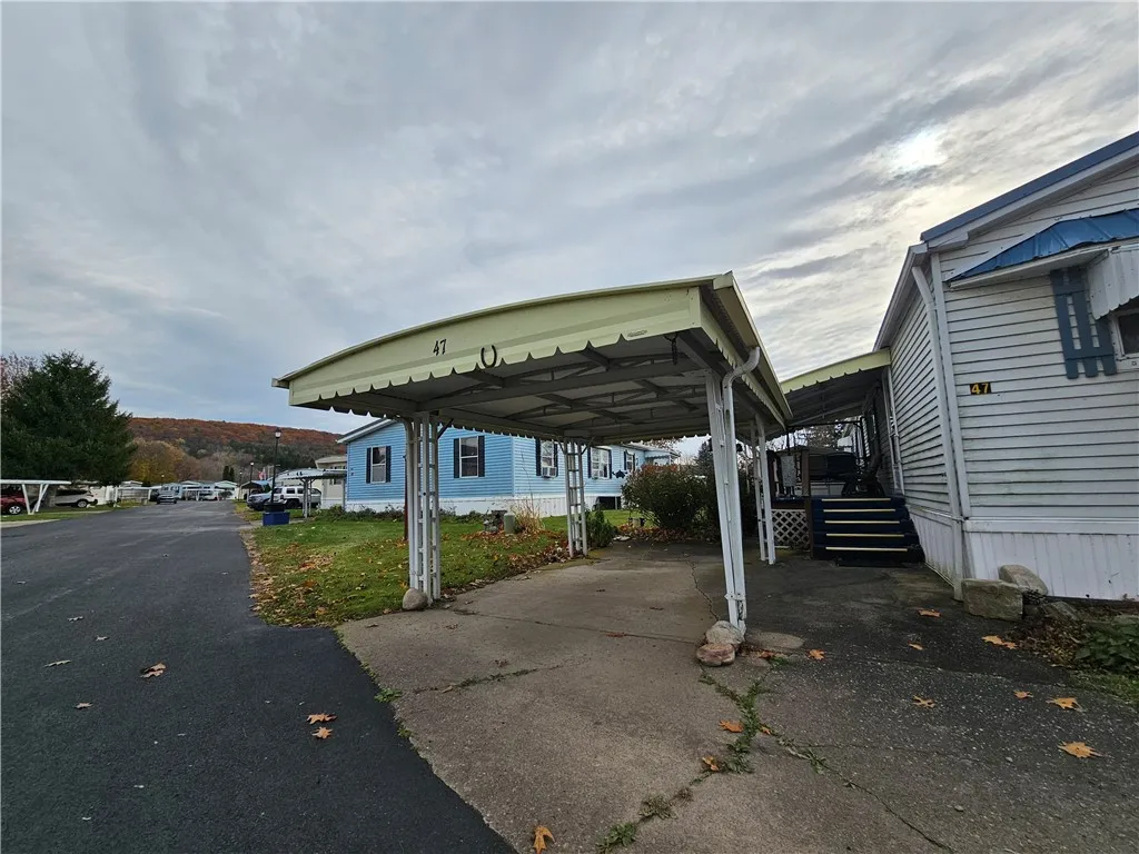 47 Cedar, Hornellsville, New York 14843, Hornellsville, New York 14843, 2 Bedrooms Bedrooms, 4 Rooms Rooms,1 BathroomBathrooms,Residential,For Sale,47 Cedar, Hornellsville, New York 14843,0,R1650288