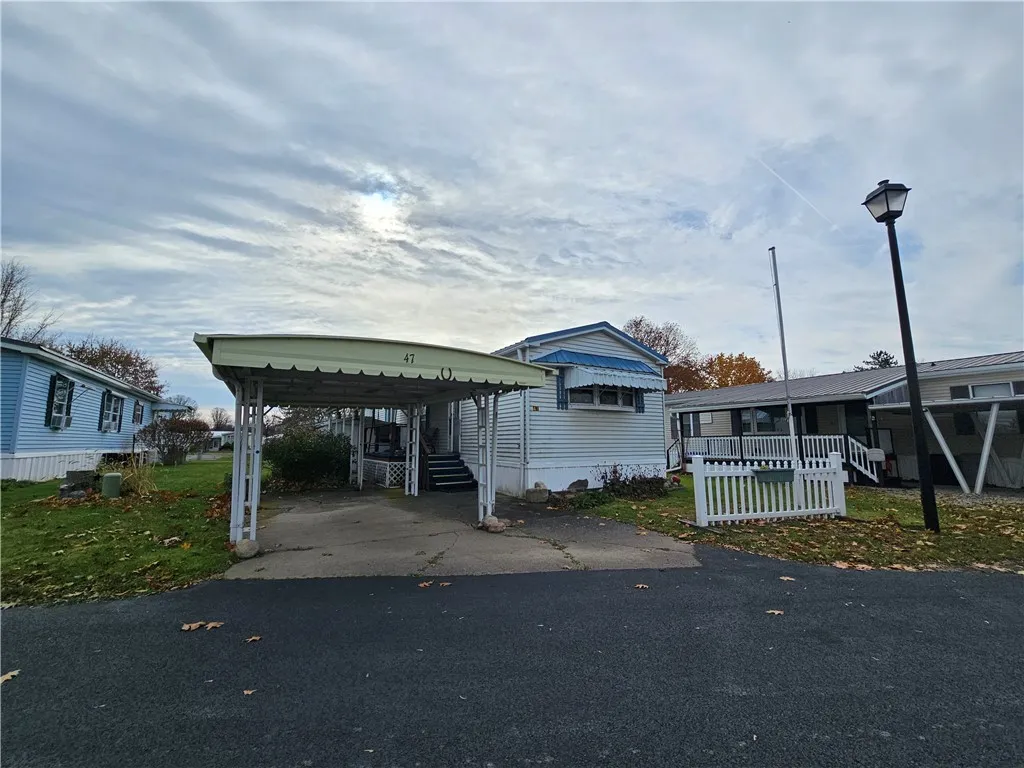 47 Cedar, Hornellsville, New York 14843, Hornellsville, New York 14843, 2 Bedrooms Bedrooms, 4 Rooms Rooms,1 BathroomBathrooms,Residential,For Sale,47 Cedar, Hornellsville, New York 14843,0,R1650288