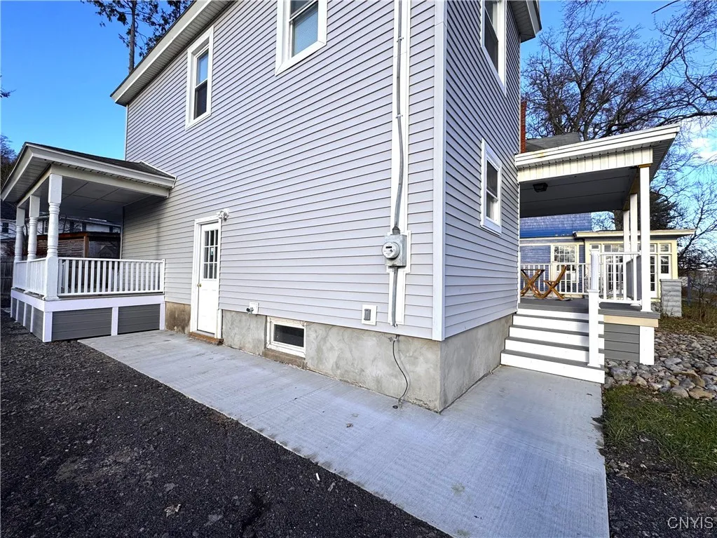 302 West German Street, Herkimer, New York 13350, Herkimer, New York 13350, 3 Bedrooms Bedrooms, 7 Rooms Rooms,1 BathroomBathrooms,Residential,For Sale,302 West German Street, Herkimer, New York 13350,0,S1650028