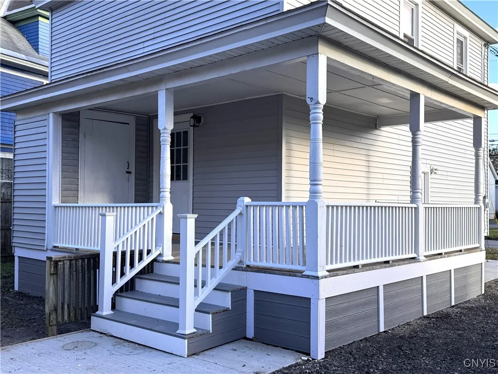 302 West German Street, Herkimer, New York 13350, Herkimer, New York 13350, 3 Bedrooms Bedrooms, 7 Rooms Rooms,1 BathroomBathrooms,Residential,For Sale,302 West German Street, Herkimer, New York 13350,0,S1650028