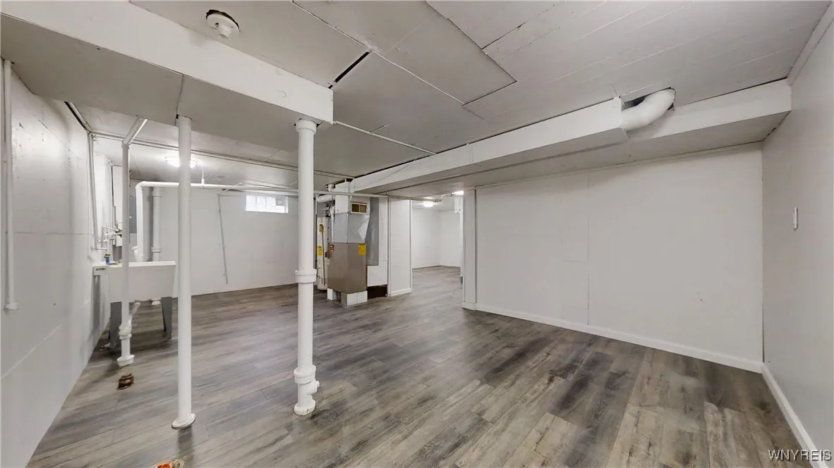 88 Marbeth Court, Buffalo, New York 14220, Buffalo, New York 14220, 3 Bedrooms Bedrooms, 6 Rooms Rooms,1 BathroomBathrooms,Residential,For Sale,88 Marbeth Court, Buffalo, New York 14220,0,B1651771