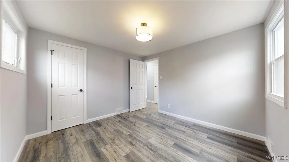 88 Marbeth Court, Buffalo, New York 14220, Buffalo, New York 14220, 3 Bedrooms Bedrooms, 6 Rooms Rooms,1 BathroomBathrooms,Residential,For Sale,88 Marbeth Court, Buffalo, New York 14220,0,B1651771