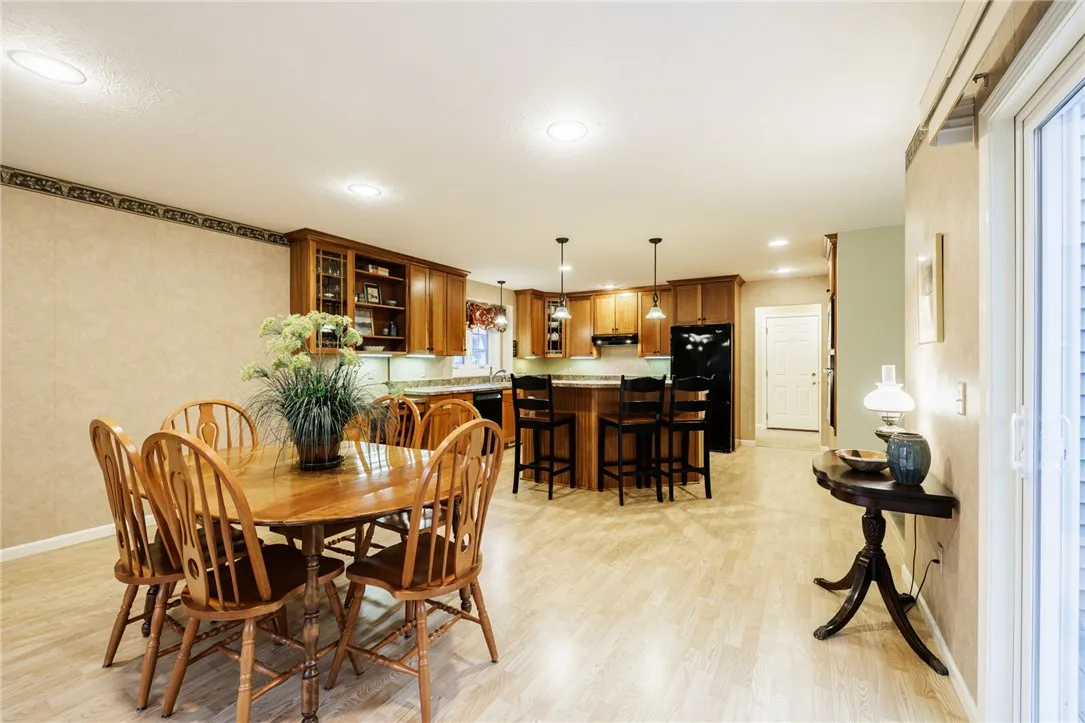 16 Coyote, Ogden, New York 14559, Ogden, New York 14559, 3 Bedrooms Bedrooms, 6 Rooms Rooms,2 BathroomsBathrooms,Residential,For Sale,16 Coyote, Ogden, New York 14559,0,R1651499