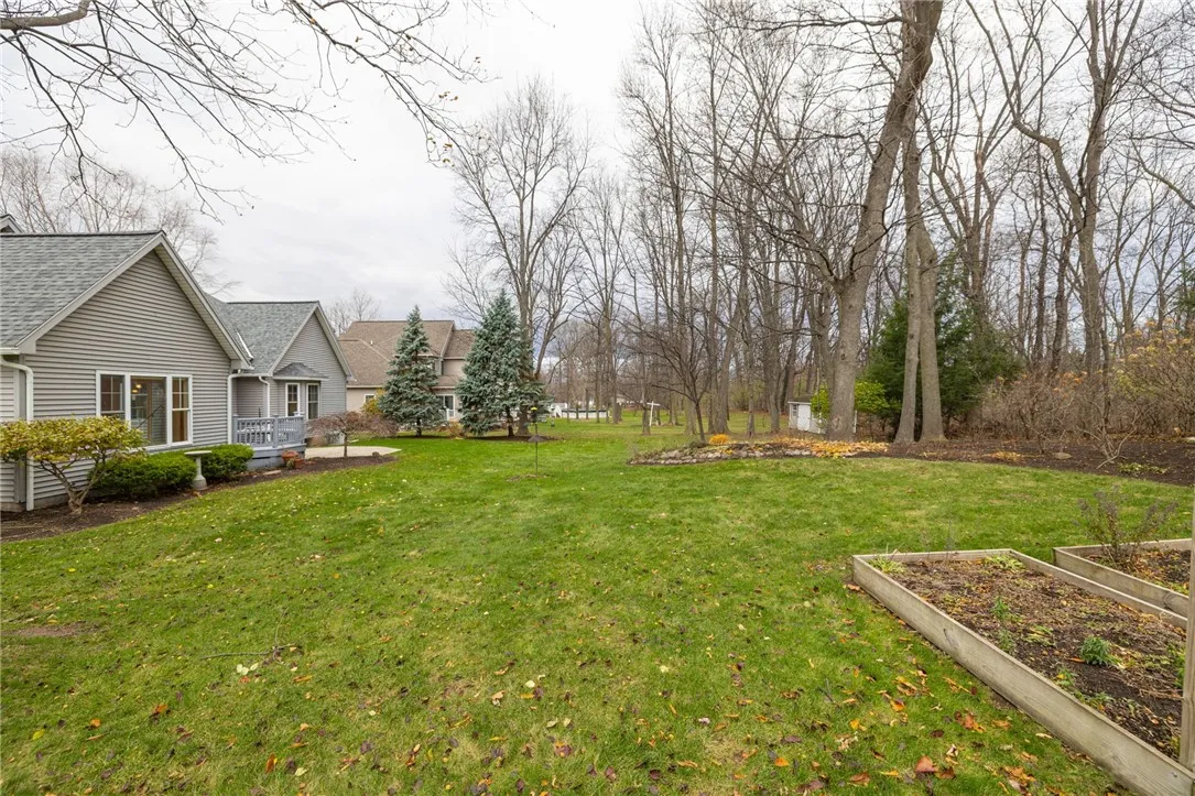 16 Coyote, Ogden, New York 14559, Ogden, New York 14559, 3 Bedrooms Bedrooms, 6 Rooms Rooms,2 BathroomsBathrooms,Residential,For Sale,16 Coyote, Ogden, New York 14559,0,R1651499