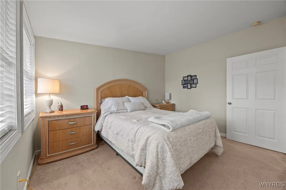 1085 East Park Road, Grand Island, New York 14072, Grand Island, New York 14072, 3 Bedrooms Bedrooms, 7 Rooms Rooms,1 BathroomBathrooms,Residential,For Sale,1085 East Park Road, Grand Island, New York 14072,0,B1647917