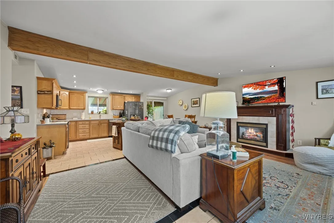 1085 East Park Road, Grand Island, New York 14072, Grand Island, New York 14072, 3 Bedrooms Bedrooms, 7 Rooms Rooms,1 BathroomBathrooms,Residential,For Sale,1085 East Park Road, Grand Island, New York 14072,0,B1647917