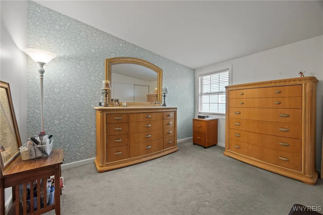 1085 East Park Road, Grand Island, New York 14072, Grand Island, New York 14072, 3 Bedrooms Bedrooms, 7 Rooms Rooms,1 BathroomBathrooms,Residential,For Sale,1085 East Park Road, Grand Island, New York 14072,0,B1647917