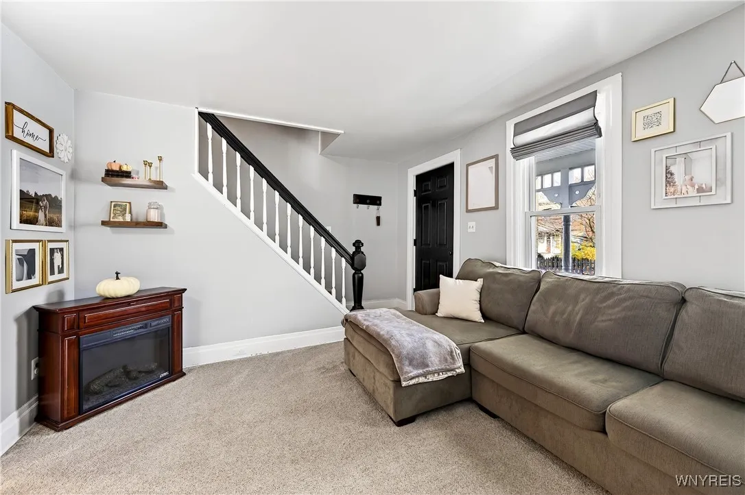 20 Clark Street, Lancaster, New York 14086, Lancaster, New York 14086, 3 Bedrooms Bedrooms, 6 Rooms Rooms,1 BathroomBathrooms,Residential,For Sale,20 Clark Street, Lancaster, New York 14086,0,B1651593