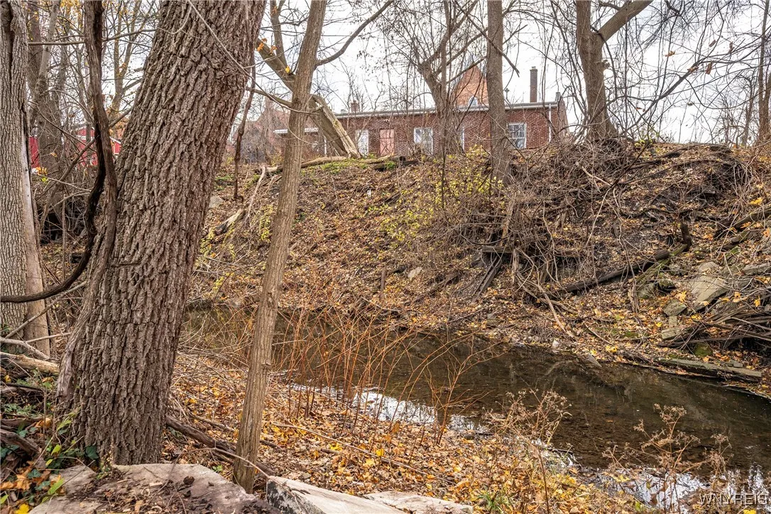 20 Clark Street, Lancaster, New York 14086, Lancaster, New York 14086, 3 Bedrooms Bedrooms, 6 Rooms Rooms,1 BathroomBathrooms,Residential,For Sale,20 Clark Street, Lancaster, New York 14086,0,B1651593