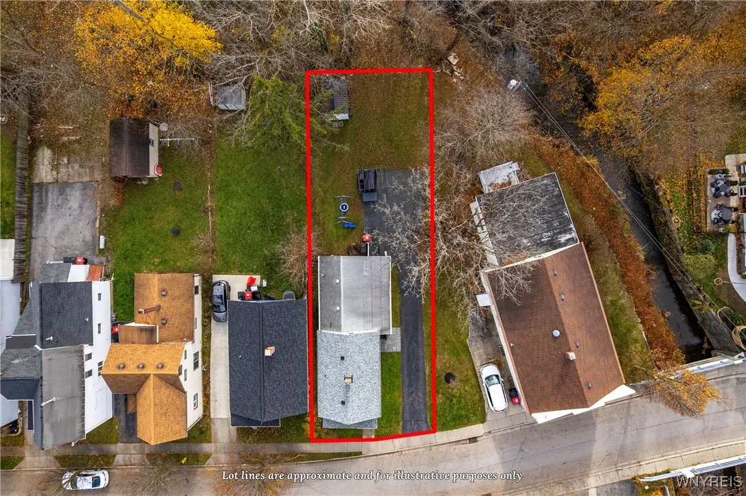 20 Clark Street, Lancaster, New York 14086, Lancaster, New York 14086, 3 Bedrooms Bedrooms, 6 Rooms Rooms,1 BathroomBathrooms,Residential,For Sale,20 Clark Street, Lancaster, New York 14086,0,B1651593