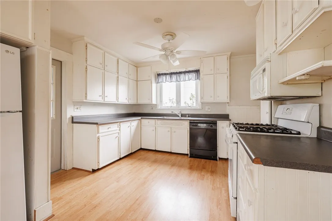 340 W Union St Street, Arcadia, New York 14513, Arcadia, New York 14513, 3 Bedrooms Bedrooms, 8 Rooms Rooms,1 BathroomBathrooms,Residential,For Sale,340 W Union St Street, Arcadia, New York 14513,0,R1651549