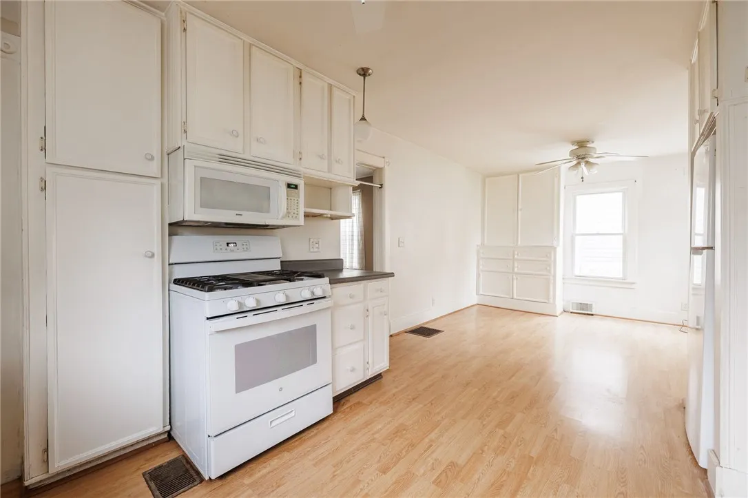 340 W Union St Street, Arcadia, New York 14513, Arcadia, New York 14513, 3 Bedrooms Bedrooms, 8 Rooms Rooms,1 BathroomBathrooms,Residential,For Sale,340 W Union St Street, Arcadia, New York 14513,0,R1651549