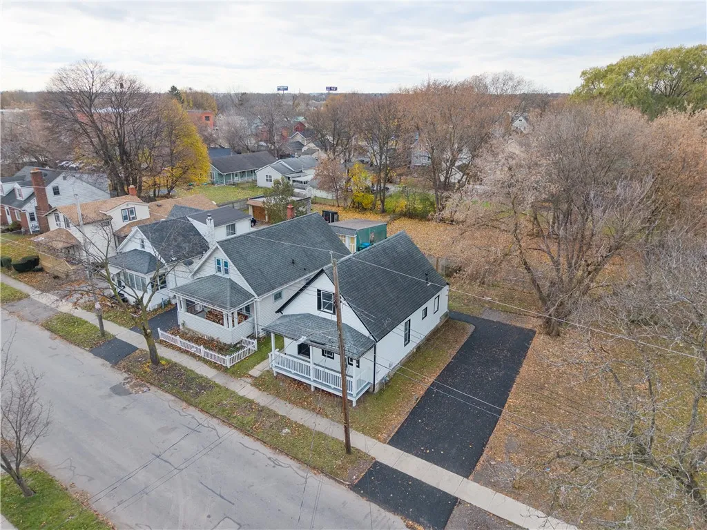 507 Ames Street, Rochester, New York 14606, Rochester, New York 14606, 3 Bedrooms Bedrooms, 7 Rooms Rooms,1 BathroomBathrooms,Residential,For Sale,507 Ames Street, Rochester, New York 14606,0,R1651408