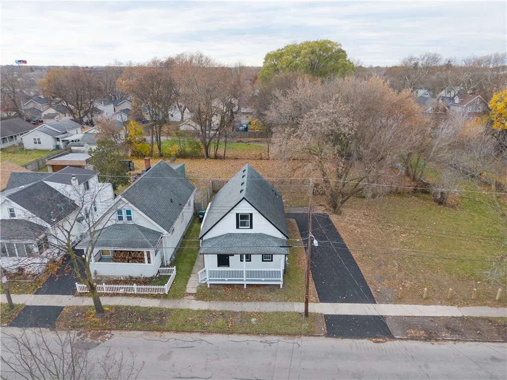 507 Ames Street, Rochester, New York 14606, Rochester, New York 14606, 3 Bedrooms Bedrooms, 7 Rooms Rooms,1 BathroomBathrooms,Residential,For Sale,507 Ames Street, Rochester, New York 14606,0,R1651408