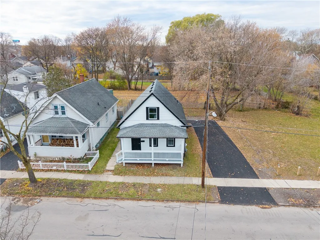 507 Ames Street, Rochester, New York 14606, Rochester, New York 14606, 3 Bedrooms Bedrooms, 7 Rooms Rooms,1 BathroomBathrooms,Residential,For Sale,507 Ames Street, Rochester, New York 14606,0,R1651408