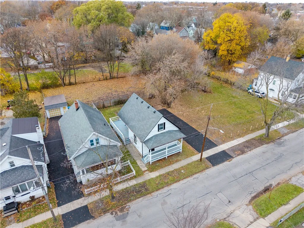 507 Ames Street, Rochester, New York 14606, Rochester, New York 14606, 3 Bedrooms Bedrooms, 7 Rooms Rooms,1 BathroomBathrooms,Residential,For Sale,507 Ames Street, Rochester, New York 14606,0,R1651408