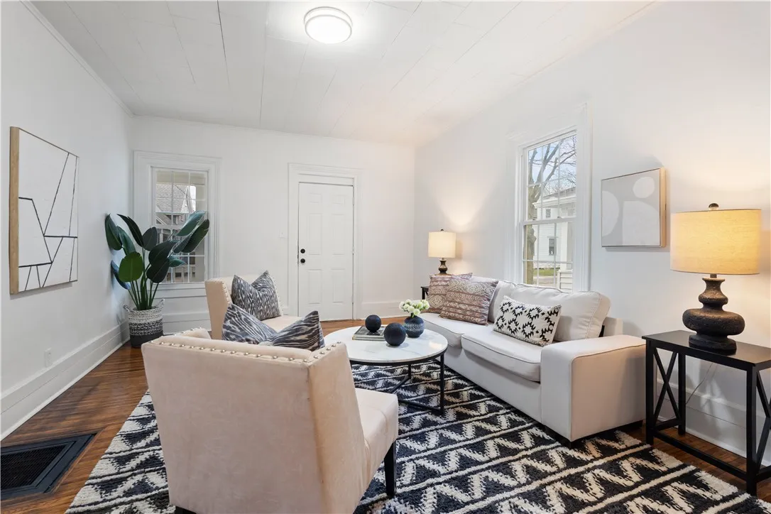 507 Ames Street, Rochester, New York 14606, Rochester, New York 14606, 3 Bedrooms Bedrooms, 7 Rooms Rooms,1 BathroomBathrooms,Residential,For Sale,507 Ames Street, Rochester, New York 14606,0,R1651408