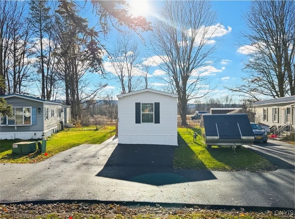 635 Kilkenny Drive, Schuyler, New York 13502, Schuyler, New York 13502, 3 Bedrooms Bedrooms, 5 Rooms Rooms,1 BathroomBathrooms,Residential,For Sale,635 Kilkenny Drive, Schuyler, New York 13502,0,S1651604