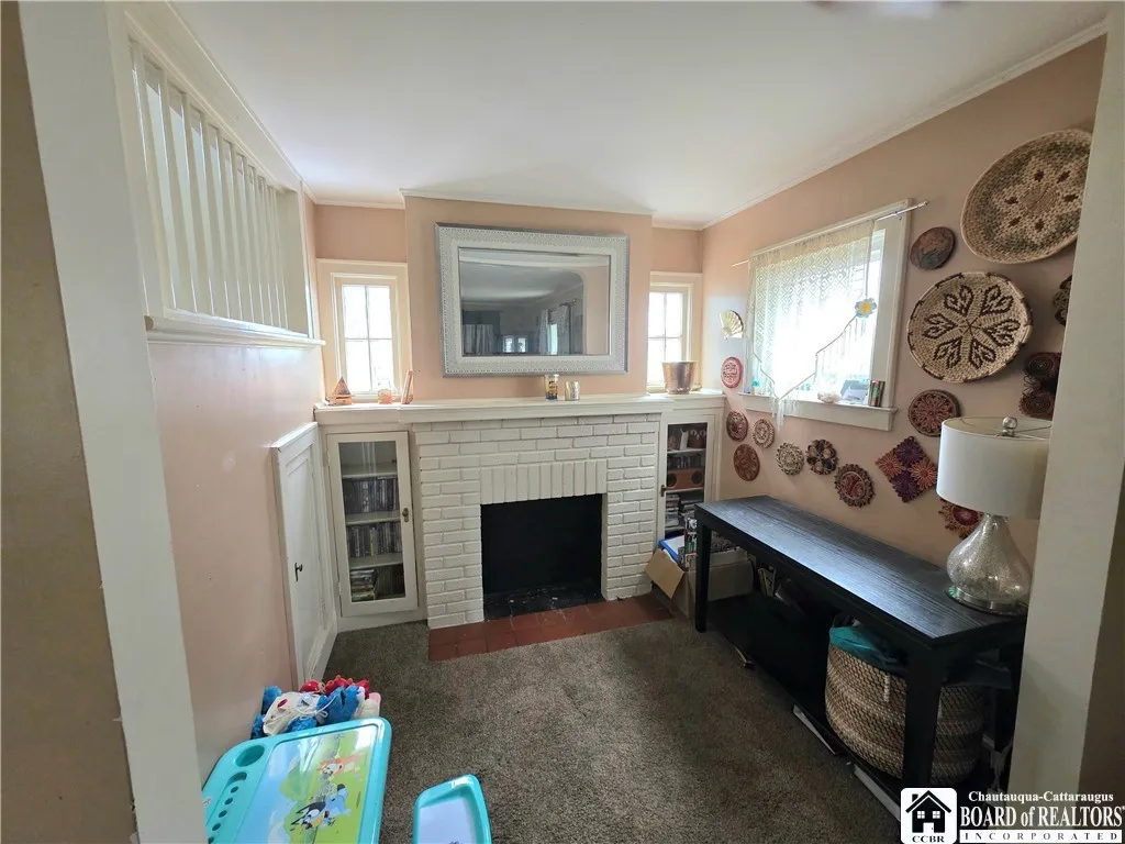 44 Meadow Lane, Jamestown, New York 14701, Jamestown, New York 14701, 3 Bedrooms Bedrooms, 7 Rooms Rooms,1 BathroomBathrooms,Residential,For Sale,44 Meadow Lane, Jamestown, New York 14701,0,R1651414