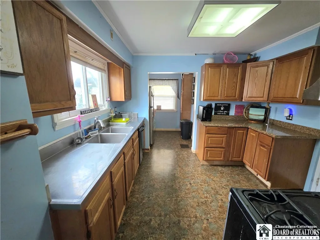 44 Meadow Lane, Jamestown, New York 14701, Jamestown, New York 14701, 3 Bedrooms Bedrooms, 7 Rooms Rooms,1 BathroomBathrooms,Residential,For Sale,44 Meadow Lane, Jamestown, New York 14701,0,R1651414