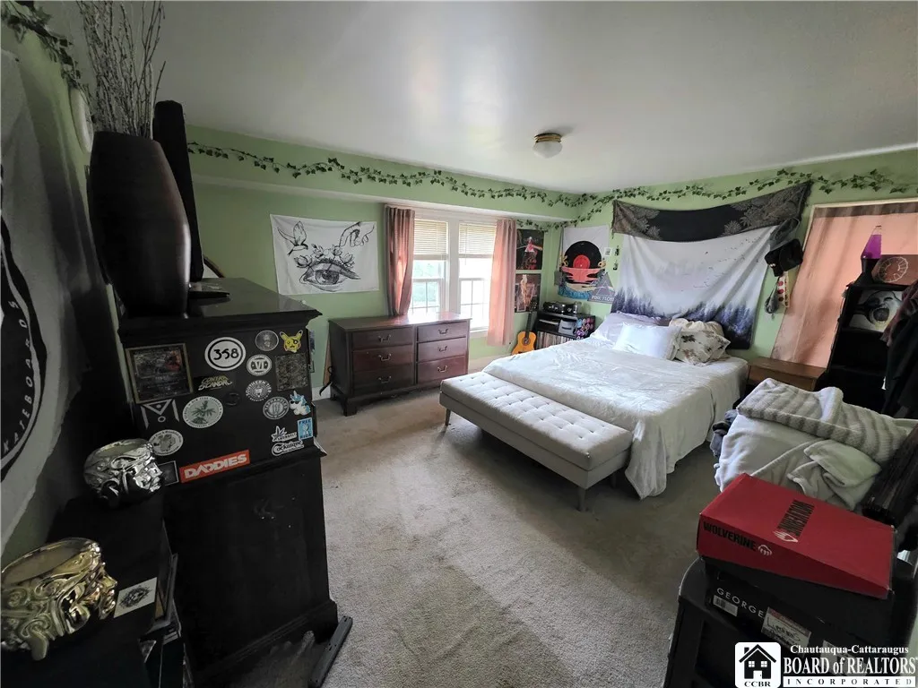 44 Meadow Lane, Jamestown, New York 14701, Jamestown, New York 14701, 3 Bedrooms Bedrooms, 7 Rooms Rooms,1 BathroomBathrooms,Residential,For Sale,44 Meadow Lane, Jamestown, New York 14701,0,R1651414