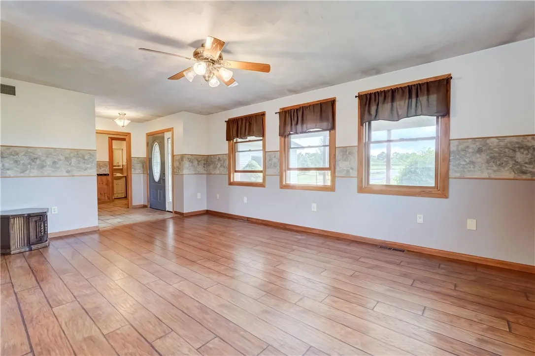 681 State Route 364, Middlesex, New York 14507, Middlesex, New York 14507, 3 Bedrooms Bedrooms, 9 Rooms Rooms,2 BathroomsBathrooms,Residential Lease,For Rent,681 State Route 364, Middlesex, New York 14507,0,R1651889