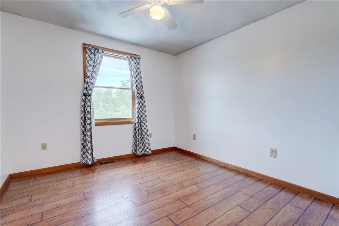 681 State Route 364, Middlesex, New York 14507, Middlesex, New York 14507, 3 Bedrooms Bedrooms, 9 Rooms Rooms,2 BathroomsBathrooms,Residential Lease,For Rent,681 State Route 364, Middlesex, New York 14507,0,R1651889