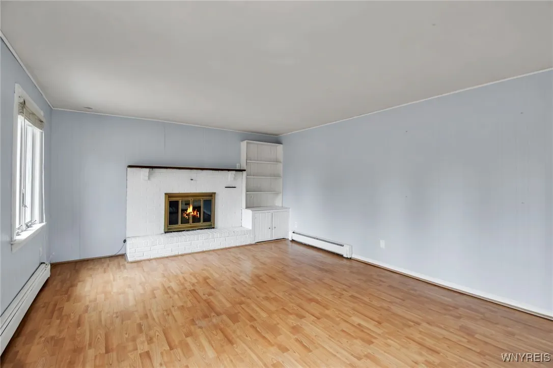 Wood burning fireplace