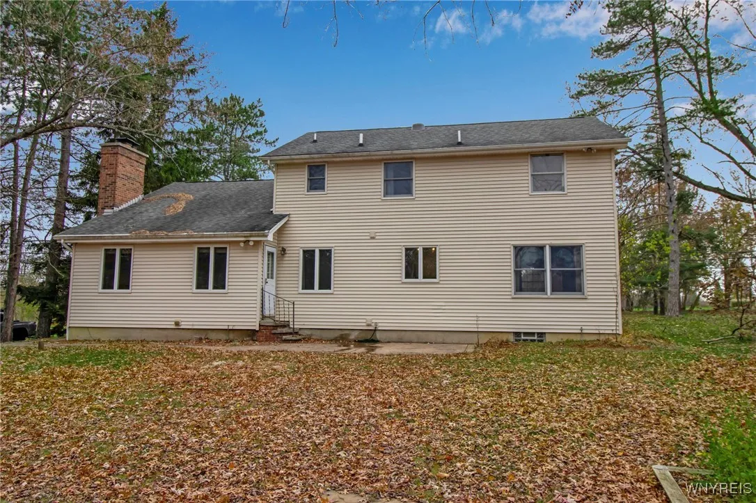 6689 Jewett Holmwood Road, Orchard Park, New York, Orchard Park, New York 14127, 3 Bedrooms Bedrooms, 7 Rooms Rooms,1 BathroomBathrooms,Residential,For Sale,6689 Jewett Holmwood Road, Orchard Park, New York ,0,B1651721