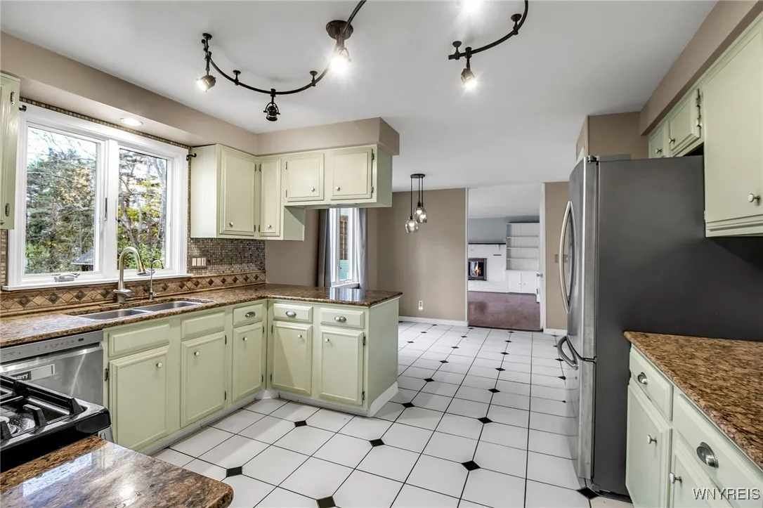 6689 Jewett Holmwood Road, Orchard Park, New York, Orchard Park, New York 14127, 3 Bedrooms Bedrooms, 7 Rooms Rooms,1 BathroomBathrooms,Residential,For Sale,6689 Jewett Holmwood Road, Orchard Park, New York ,0,B1651721