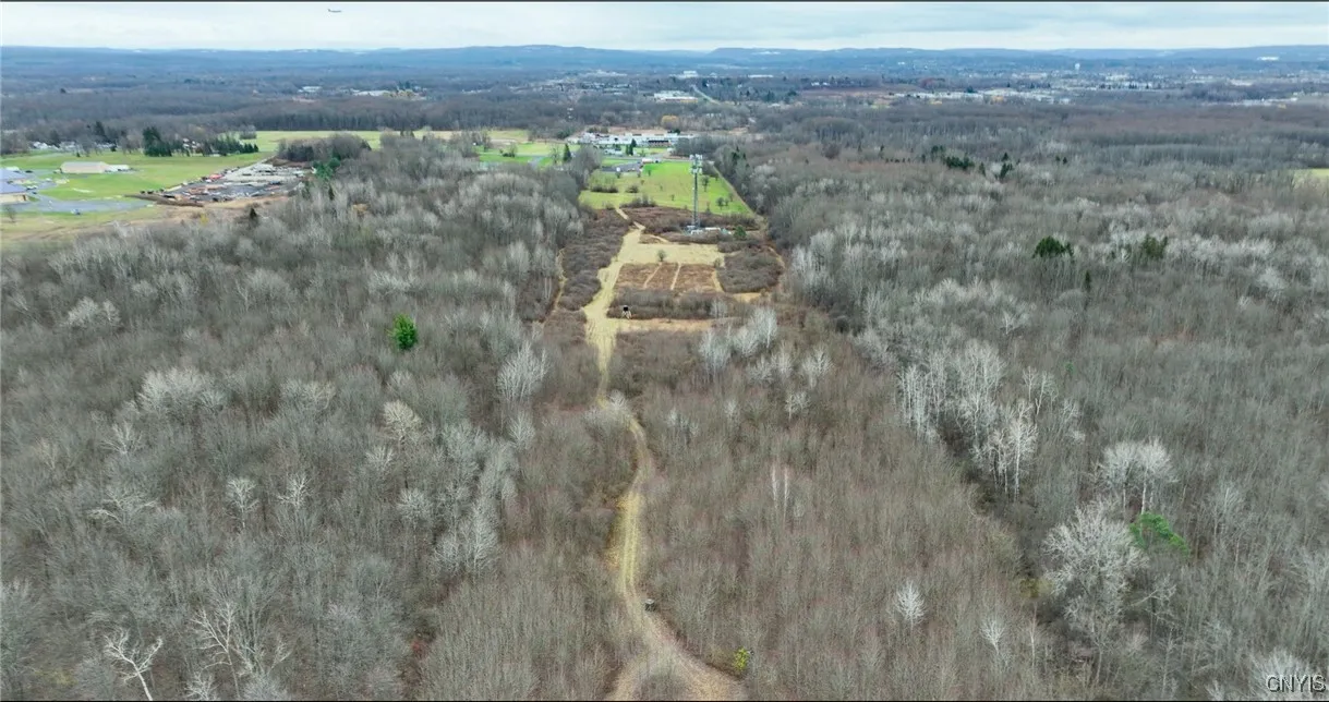 6709 East Taft Road, Cicero, New York 13057, Cicero, New York 13057, ,Commercial Sale,For Sale,6709 East Taft Road, Cicero, New York 13057,0,S1651932