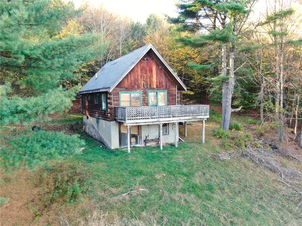 260 Log Cabin Lane, New Berlin, New York 13843, New Berlin, New York 13843, 3 Bedrooms Bedrooms, 6 Rooms Rooms,1 BathroomBathrooms,Residential,For Sale,260 Log Cabin Lane, New Berlin, New York 13843,0,R1651222