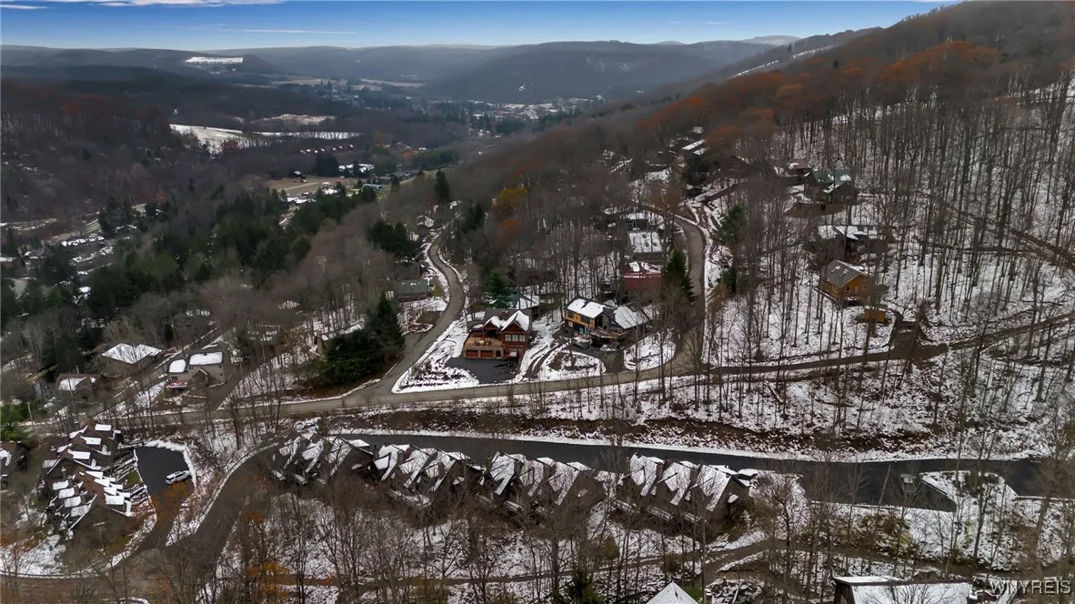 56 Valley View, Ellicottville, New York 14731, Ellicottville, New York 14731, 4 Bedrooms Bedrooms, 8 Rooms Rooms,2 BathroomsBathrooms,Residential,For Sale,56 Valley View, Ellicottville, New York 14731,0,B1651258