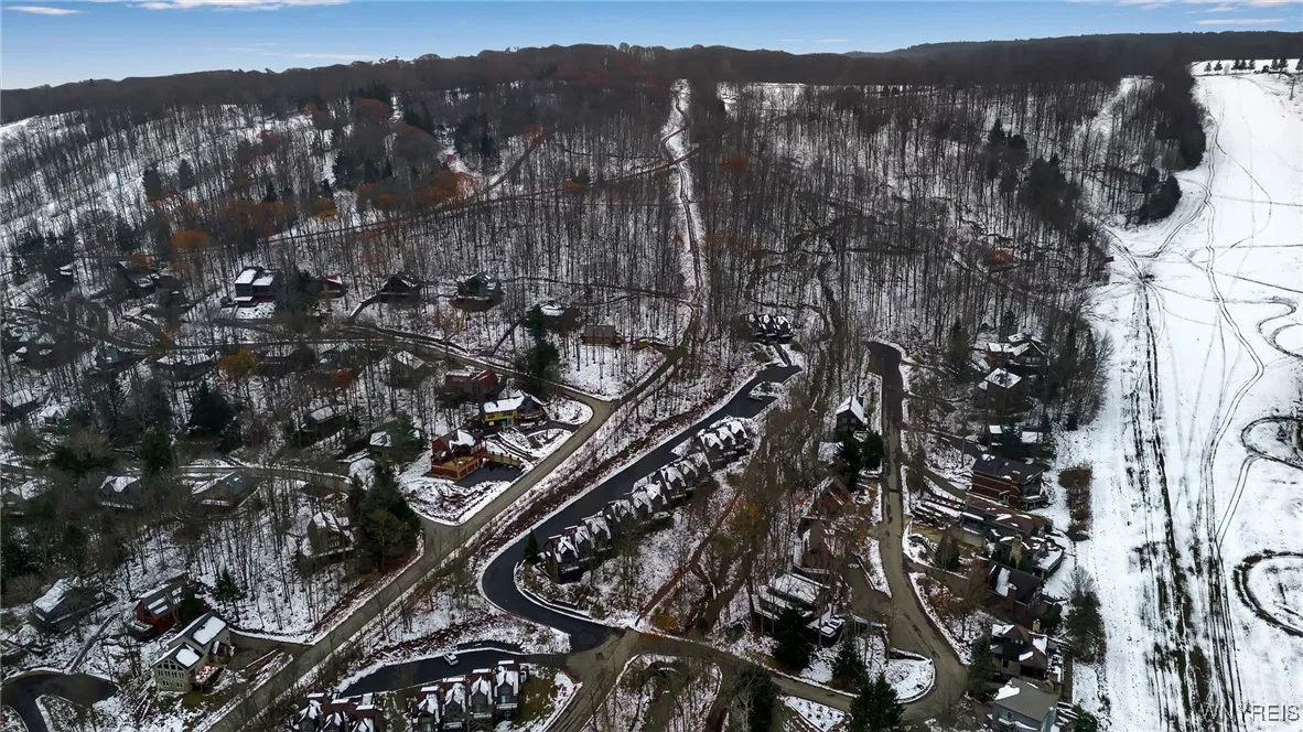 56 Valley View, Ellicottville, New York 14731, Ellicottville, New York 14731, 4 Bedrooms Bedrooms, 8 Rooms Rooms,2 BathroomsBathrooms,Residential,For Sale,56 Valley View, Ellicottville, New York 14731,0,B1651258