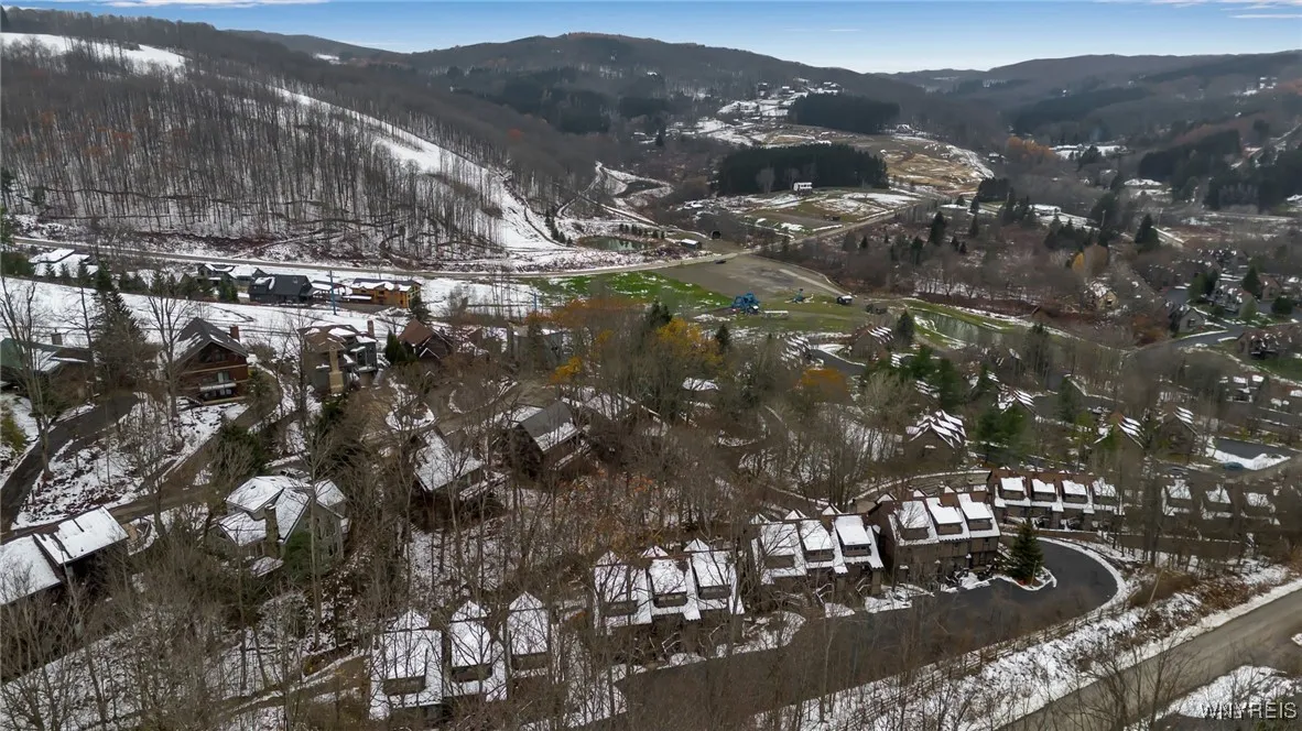 56 Valley View, Ellicottville, New York 14731, Ellicottville, New York 14731, 4 Bedrooms Bedrooms, 8 Rooms Rooms,2 BathroomsBathrooms,Residential,For Sale,56 Valley View, Ellicottville, New York 14731,0,B1651258