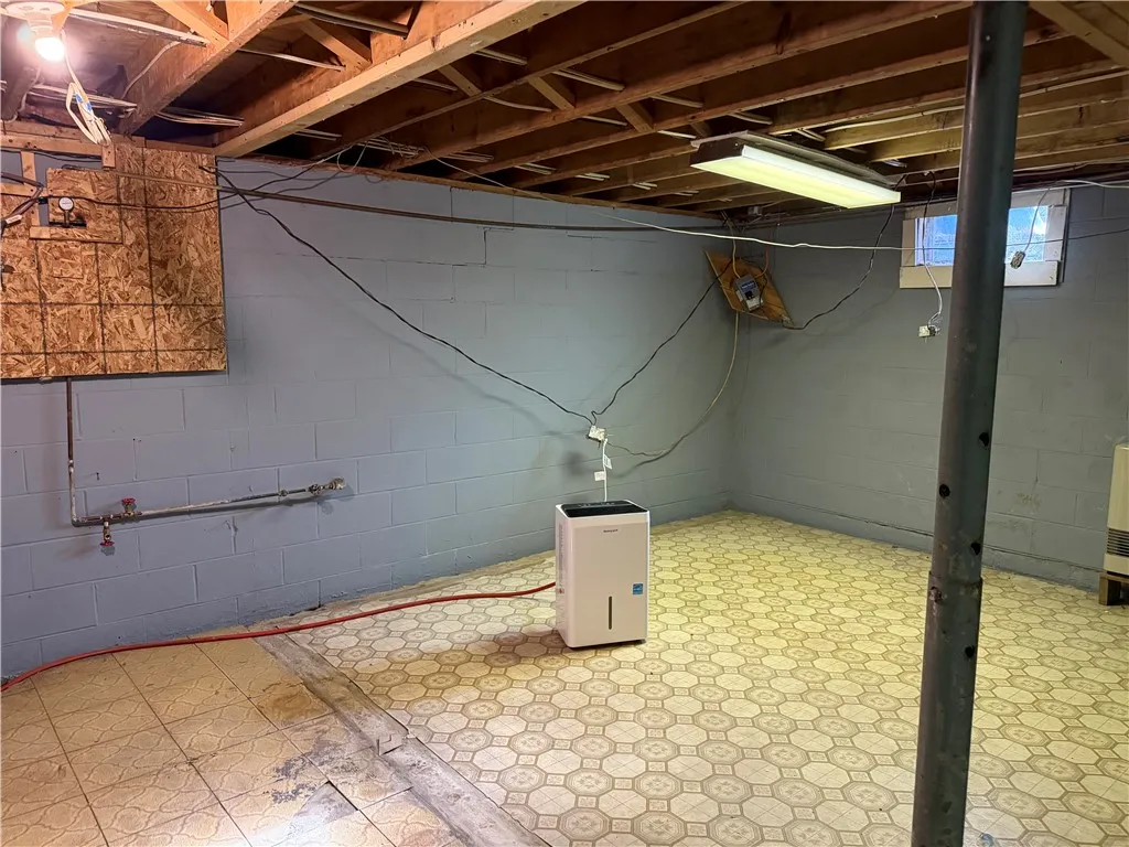 8959 State Route 53, Naples, New York 14512, Naples, New York 14512, 3 Bedrooms Bedrooms, 10 Rooms Rooms,2 BathroomsBathrooms,Residential,For Sale,8959 State Route 53, Naples, New York 14512,0,R1651227