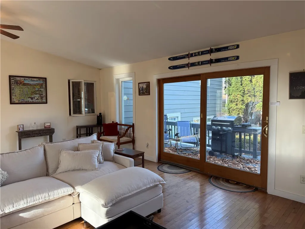 8959 State Route 53, Naples, New York 14512, Naples, New York 14512, 3 Bedrooms Bedrooms, 10 Rooms Rooms,2 BathroomsBathrooms,Residential,For Sale,8959 State Route 53, Naples, New York 14512,0,R1651227