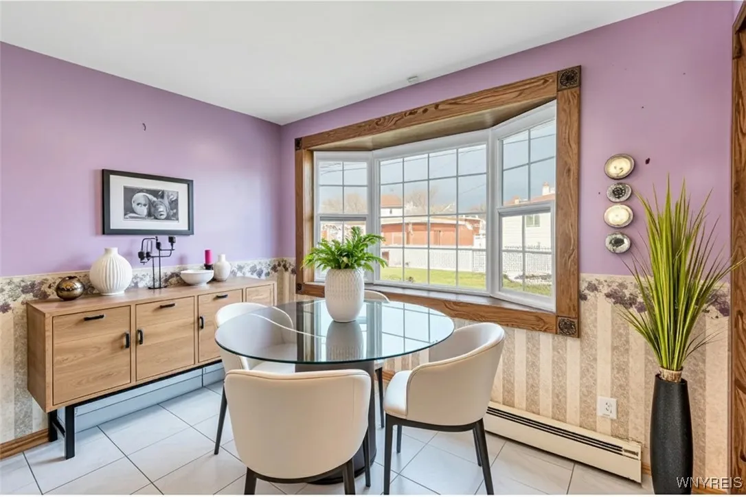 220 Enez Drive, Cheektowaga, New York 14043, Cheektowaga, New York 14043, 3 Bedrooms Bedrooms, 8 Rooms Rooms,1 BathroomBathrooms,Residential,For Sale,220 Enez Drive, Cheektowaga, New York 14043,0,B1651179