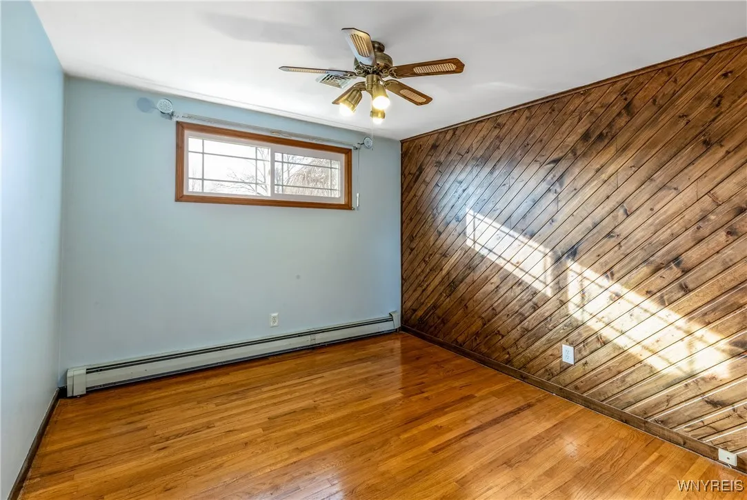 220 Enez Drive, Cheektowaga, New York 14043, Cheektowaga, New York 14043, 3 Bedrooms Bedrooms, 8 Rooms Rooms,1 BathroomBathrooms,Residential,For Sale,220 Enez Drive, Cheektowaga, New York 14043,0,B1651179