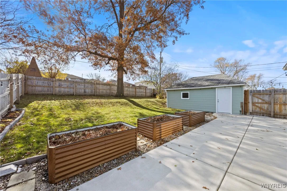 Huge concrete patio installed in 2021, Awesome planters
