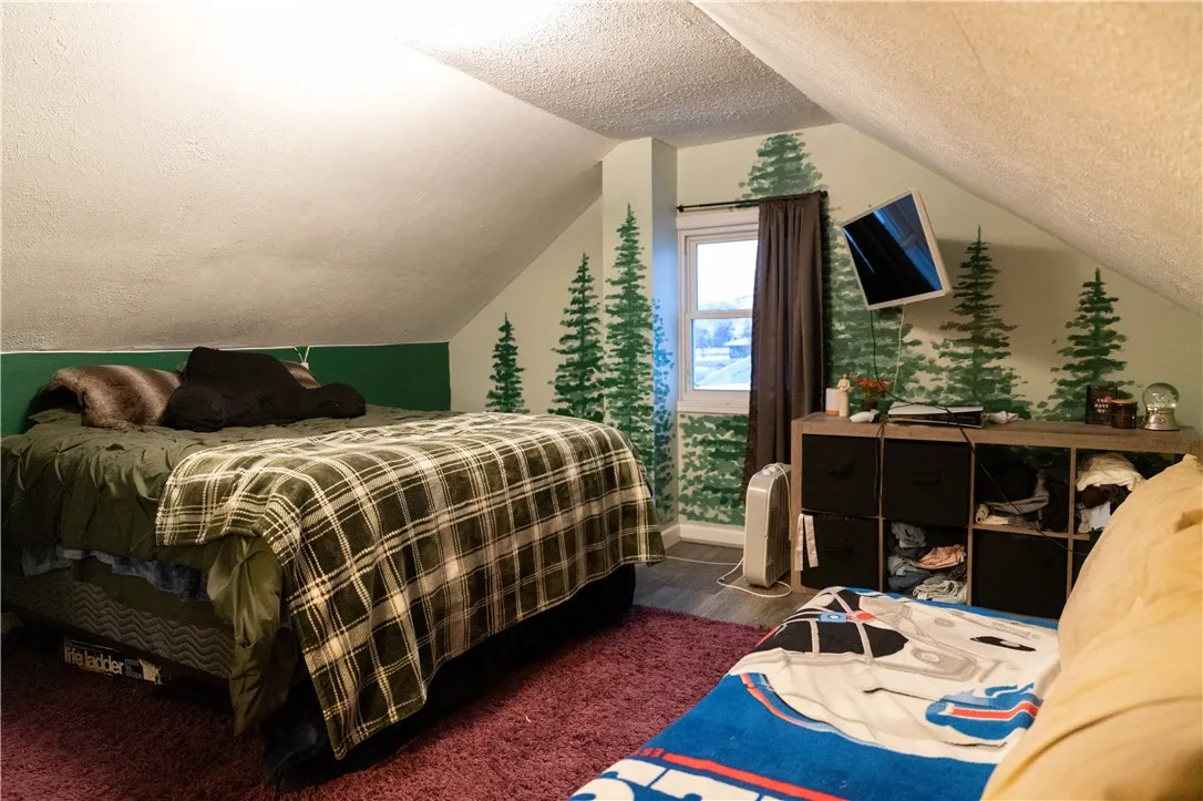 192 Lowden Point Road, Greece, New York 14612, Greece, New York 14612, 3 Bedrooms Bedrooms, 5 Rooms Rooms,1 BathroomBathrooms,Residential,For Sale,192 Lowden Point Road, Greece, New York 14612,0,R1651952