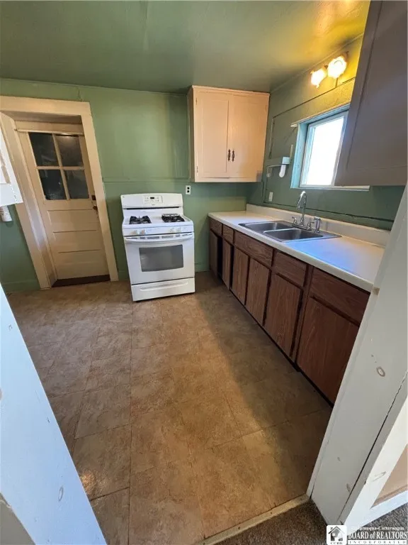 109 Ackerman Street, Bolivar, New York 14715, Bolivar, New York 14715, 4 Bedrooms Bedrooms, 7 Rooms Rooms,1 BathroomBathrooms,Residential,For Sale,109 Ackerman Street, Bolivar, New York 14715,0,R1651909