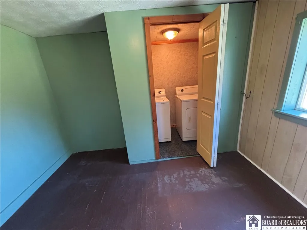 109 Ackerman Street, Bolivar, New York 14715, Bolivar, New York 14715, 4 Bedrooms Bedrooms, 7 Rooms Rooms,1 BathroomBathrooms,Residential,For Sale,109 Ackerman Street, Bolivar, New York 14715,0,R1651909