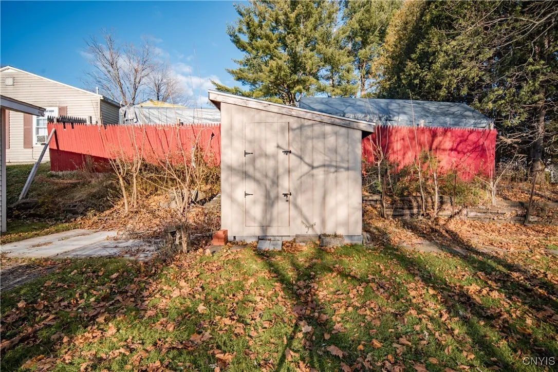 508 Deerwood Road, Utica, New York 13502, Utica, New York 13502, 3 Bedrooms Bedrooms, 5 Rooms Rooms,1 BathroomBathrooms,Residential,For Sale,508 Deerwood Road, Utica, New York 13502,0,S1607336