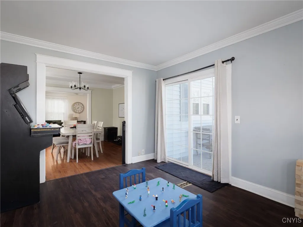 1013 Myrtle Avenue, Watertown City, New York 13601, Watertown City, New York 13601, 4 Bedrooms Bedrooms, 10 Rooms Rooms,2 BathroomsBathrooms,Residential,For Sale,1013 Myrtle Avenue, Watertown City, New York 13601,0,S1651894