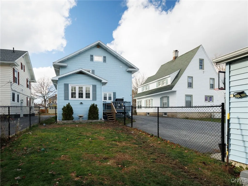 1013 Myrtle Avenue, Watertown City, New York 13601, Watertown City, New York 13601, 4 Bedrooms Bedrooms, 10 Rooms Rooms,2 BathroomsBathrooms,Residential,For Sale,1013 Myrtle Avenue, Watertown City, New York 13601,0,S1651894