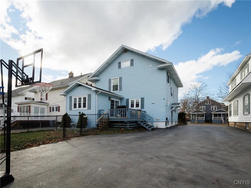 1013 Myrtle Avenue, Watertown City, New York 13601, Watertown City, New York 13601, 4 Bedrooms Bedrooms, 10 Rooms Rooms,2 BathroomsBathrooms,Residential,For Sale,1013 Myrtle Avenue, Watertown City, New York 13601,0,S1651894