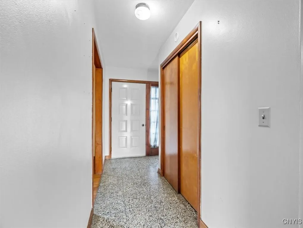 341 Roberts Street, Lenox, New York 13032, Lenox, New York 13032, 3 Bedrooms Bedrooms, 6 Rooms Rooms,1 BathroomBathrooms,Residential,For Sale,341 Roberts Street, Lenox, New York 13032,0,S1651560
